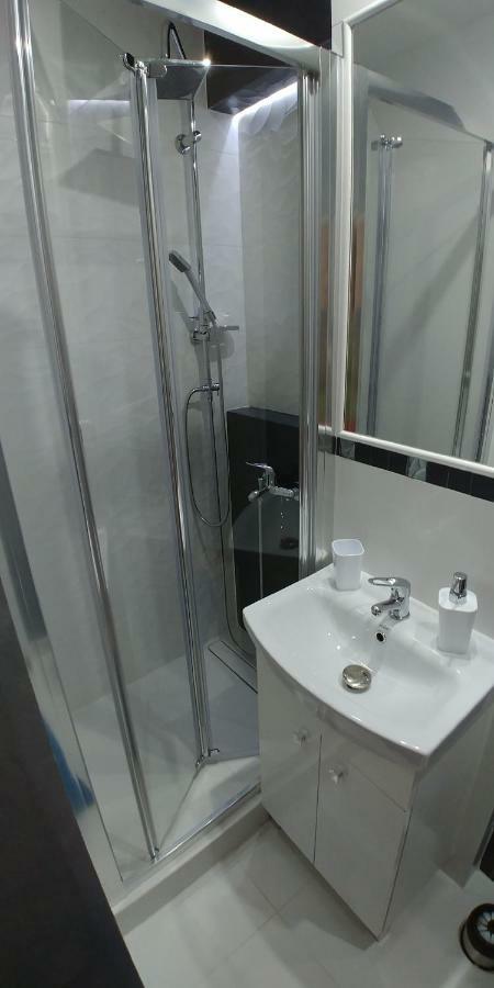 وارسو Ogrodowa Small Apartments المظهر الخارجي الصورة
