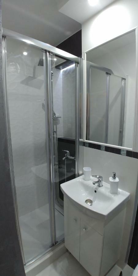 وارسو Ogrodowa Small Apartments المظهر الخارجي الصورة